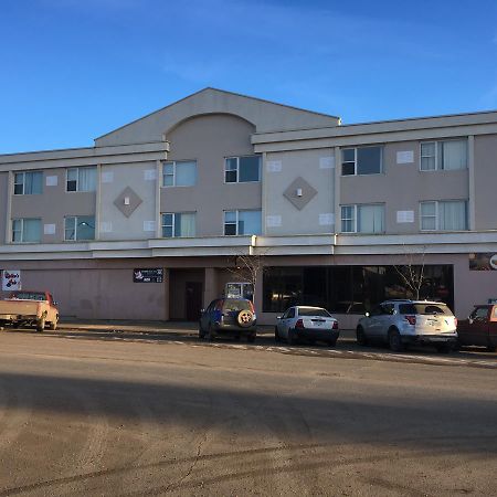 The Silverado Inn Dawson Creek Exterior foto